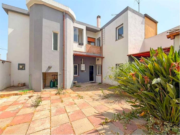 Casa con 5 locali in vendita in via delle Orchidee, Elmas