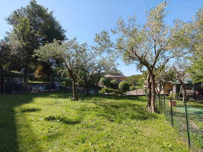 Appartamento trilocale in vendita in Quarto, Genova