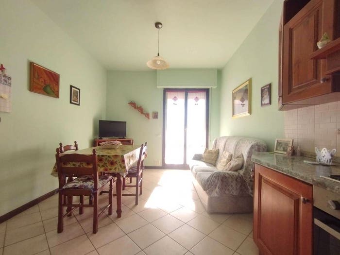 Appartamento con 5 locali in vendita in Via Don Giovanni Minzoni, Centro, Quarrata
