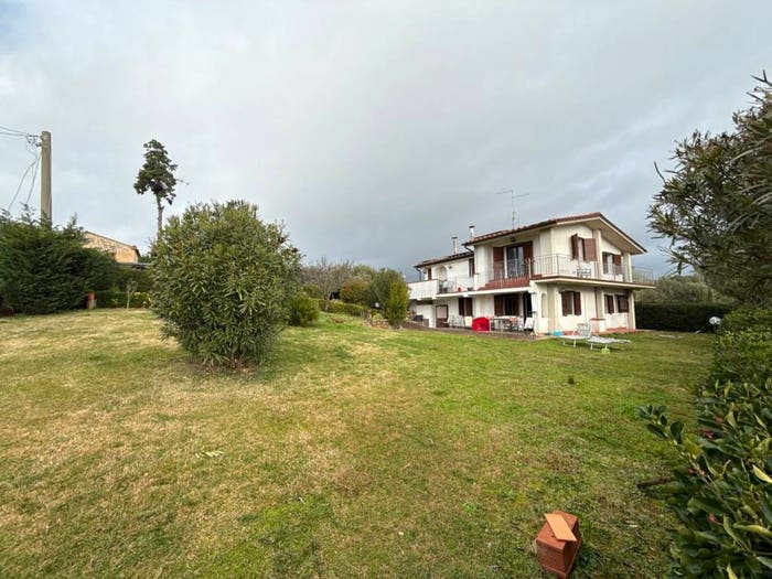 Casa con 6 locali in vendita in Località Santa Corinna, Area Rurale Poggio Tre Cancelli, Follonica