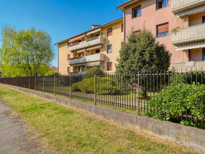 Appartamento trilocale in vendita in Via Pietro Nenni, Ronchi, Gallarate