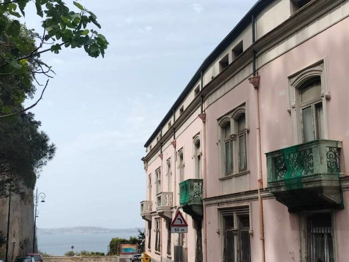 Appartamento con 5 locali in vendita in Discesa Coroglio, Posillipo, Napoli