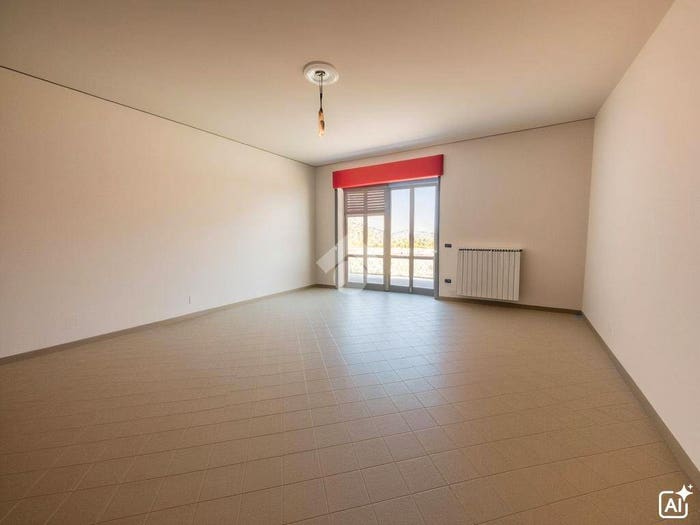 Appartamento quadrilocale in vendita in Viale Libertà, Carinaro