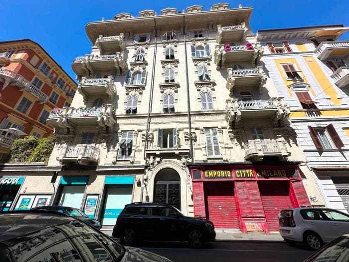 Appartamento quadrilocale in vendita in Via Roma, Centro Storico, La Spezia