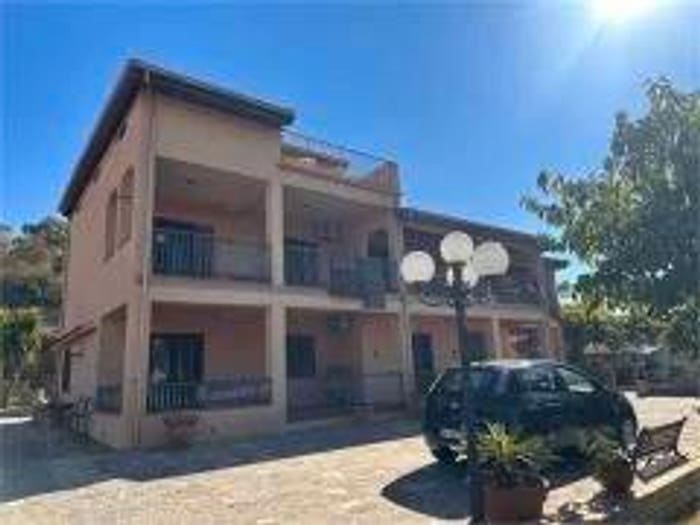 Casa con 5 locali in vendita in Contrada Tigani, Saline Ioniche, Montebello Ionico
