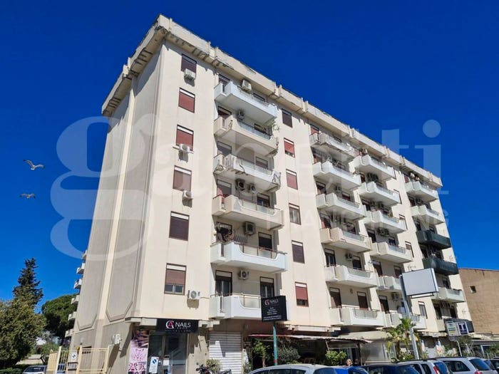 Appartamento quadrilocale in vendita in Via Camillo Camilliani, Uditore Leonardo Da Vinci Alta, Palermo