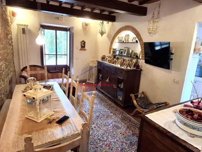 Appartamento trilocale in vendita in Via Roma, Centro, Monte San Savino