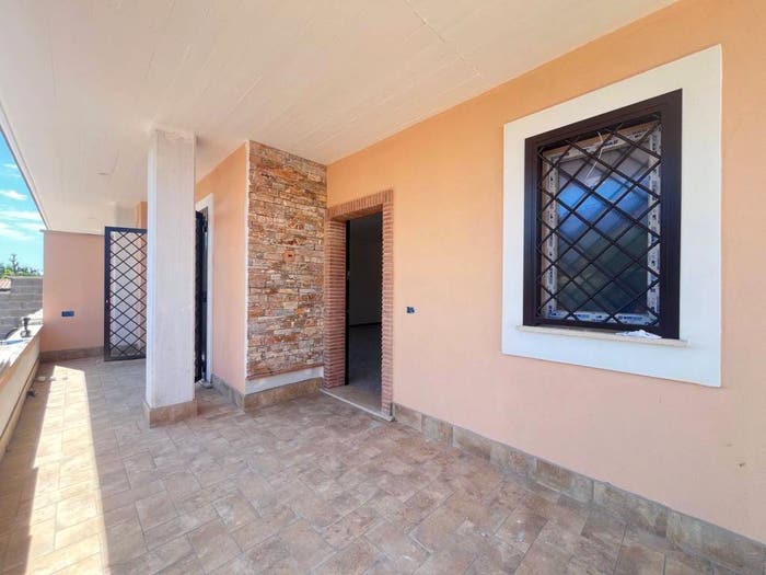 Casa trilocale in vendita in Via Mar Giallo, Torvaianica Alta, Pomezia