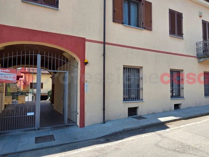 Appartamento trilocale in vendita in Via Pascarenghi, Centro, Frossasco