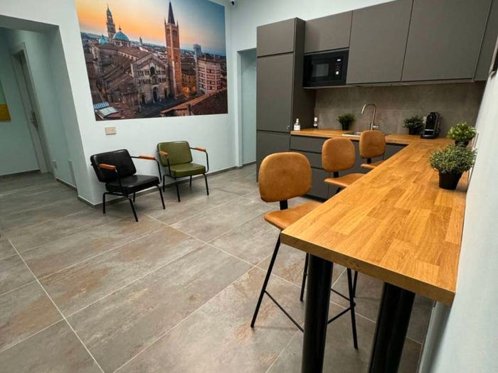 Appartamento con 5 locali in vendita in Via Cavour, Centro Storico, Parma