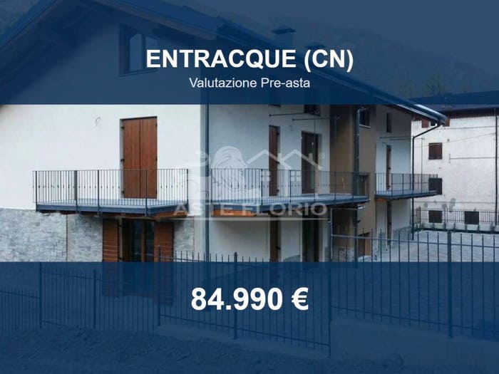 Appartamento trilocale in vendita in Via Albaretto, Entracque