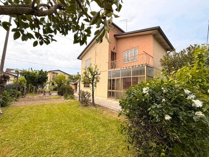 Casa con 5 locali in vendita in Centro, Martellago