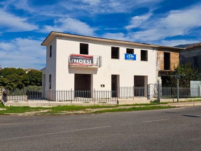 Appartamento bilocale in vendita in Via Casilina Sud snc, Centro, Cervaro