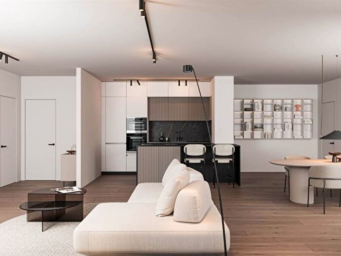 Appartamento quadrilocale in vendita in via Filiasi, Mestre, Venezia