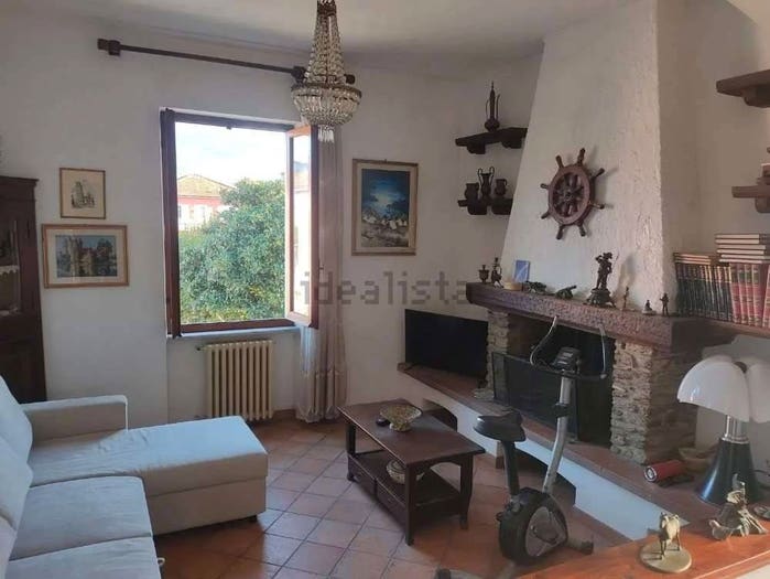 Casa con 5 locali in vendita in via della resistenza, Colombiera Molicciara, Castelnuovo Magra