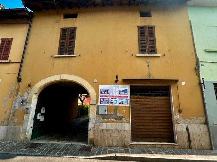 Casa quadrilocale in vendita in Via Dante Alighieri, Centro, Verolanuova