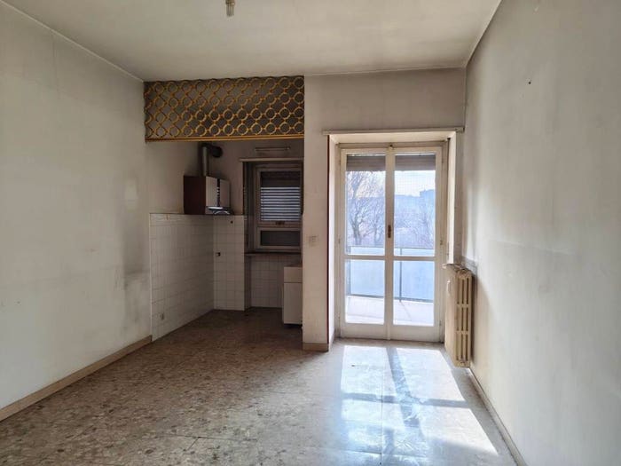 Appartamento trilocale in vendita in Via S Giovanni Bosco Moncalieri TO Italia, San Pietro, Moncalieri