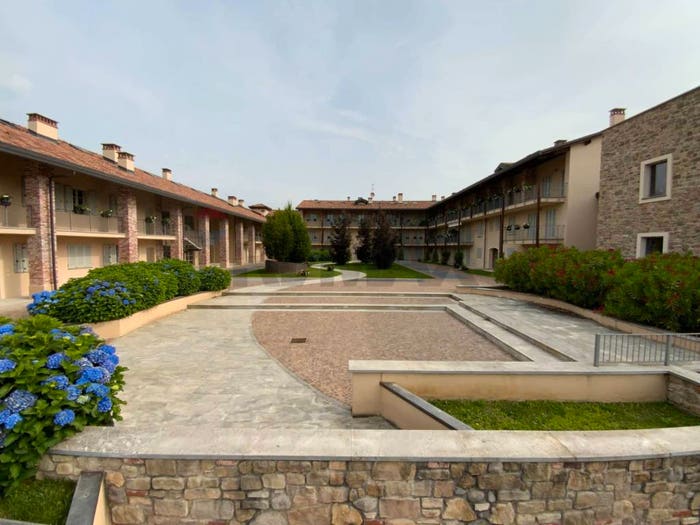 Appartamento trilocale in vendita in Via Sant'Isidoro, Centro, Bogogno