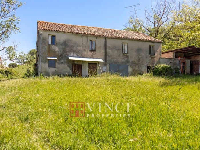 Casa con 6 locali in vendita in Centro, Fermo