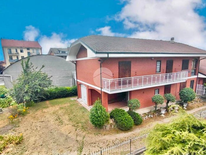 Casa quadrilocale in vendita in Via Moncenisio, Drubiaglio Grangia, Avigliana