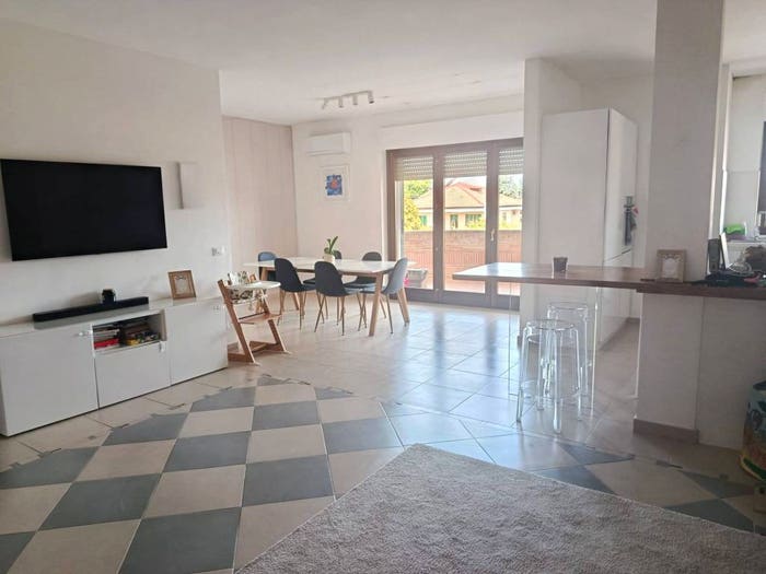 Appartamento quadrilocale in vendita in Via Ortonese, Centro, Orsogna