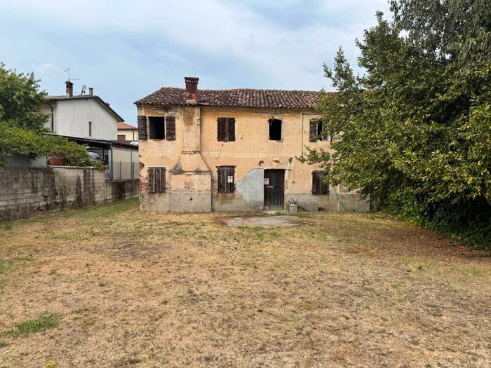 Casa quadrilocale in vendita in VIA MATTEOTTI, Centro, Noventa Vicentina