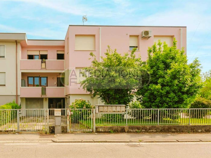 Appartamento con 5 locali in vendita in Via Comunetto, Centro, Dolo