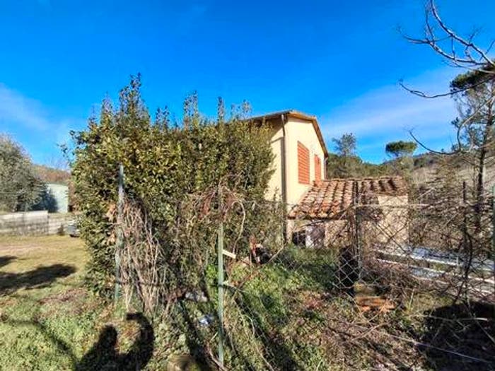 Appartamento con 5 locali in vendita in Via Maremmana, Quattro Strade, Lastra a Signa