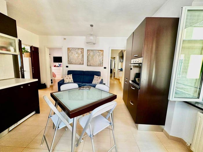 Appartamento trilocale in vendita in Vico Luciano Manara, Centro, Lavagna