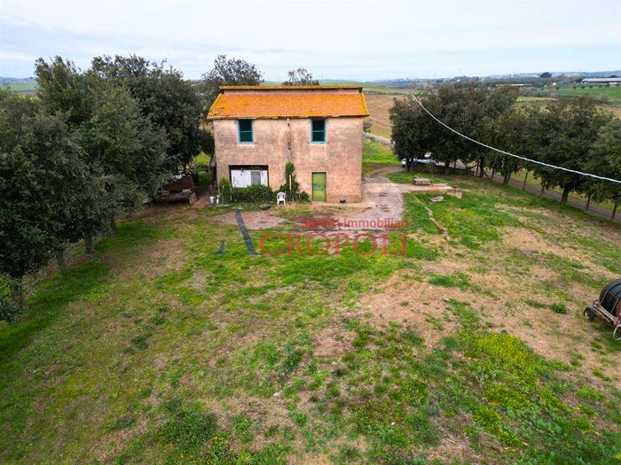Casa quadrilocale in vendita in Via Casale di Spanora, Anguillara Sabazia
