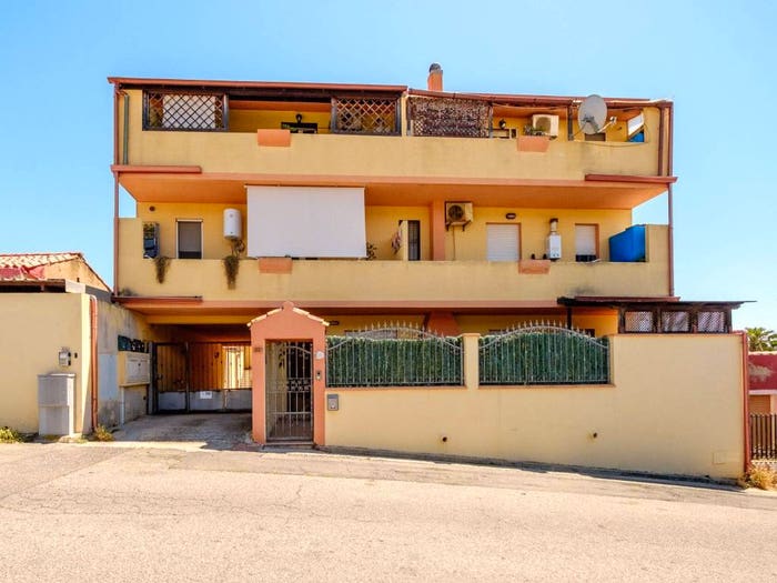 Appartamento trilocale in vendita in Via Bologna, Centro, Capoterra
