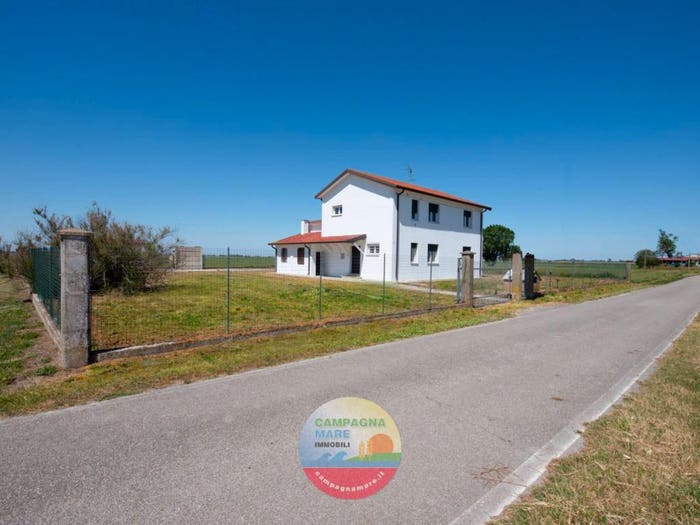 Casa con 6 locali in vendita in Località Fronte Secondo Tronco, Pontelangorino, Codigoro