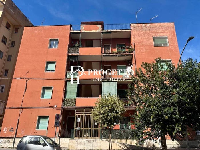 Appartamento trilocale in vendita in Via Cardinale Annibale da Ceccano, Centro Storico Corso Trieste, Caserta