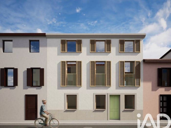 Appartamento trilocale in vendita in Via Quattro Novembre, Centro, Piubega