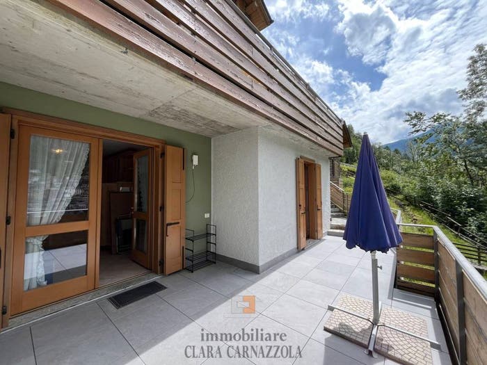 Appartamento trilocale in vendita in Via Albertazzi, Caspoggio