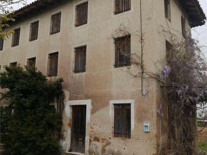 Casa con 6 locali in vendita in Centro, Meduna di Livenza