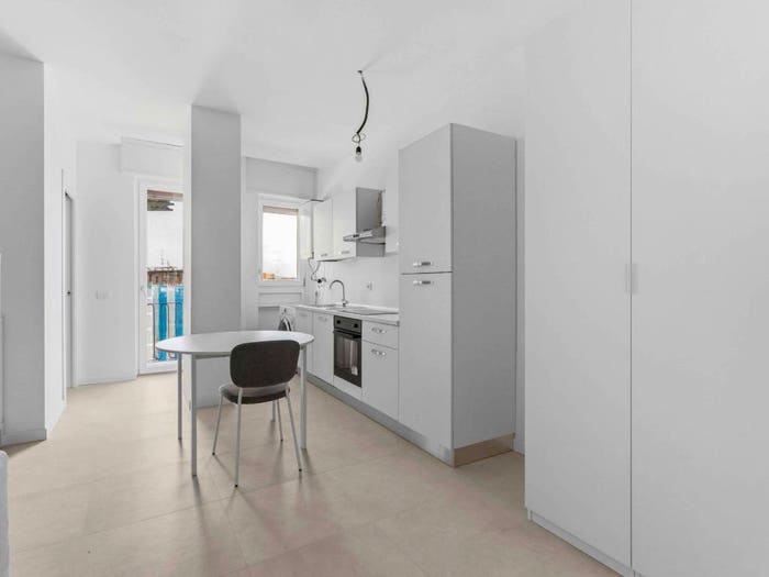 Appartamento monolocale in vendita in Via Santa Rita da Cascia, Famagosta, Milano