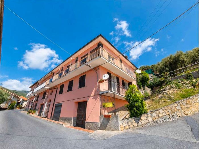 Appartamento quadrilocale in vendita in via agnesi, Riva Faraldi, Villa Faraldi