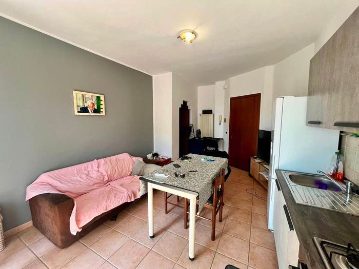 Appartamento bilocale in vendita in Via Benna, Centro, Leinì