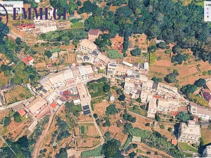 Appartamento con 5 locali in vendita in Via Piazzagrande, Vesima Crevari, Genova