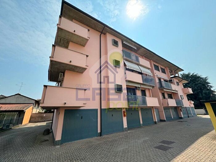 Appartamento trilocale in vendita in via pandini, Centro, Sant'Angelo Lodigiano