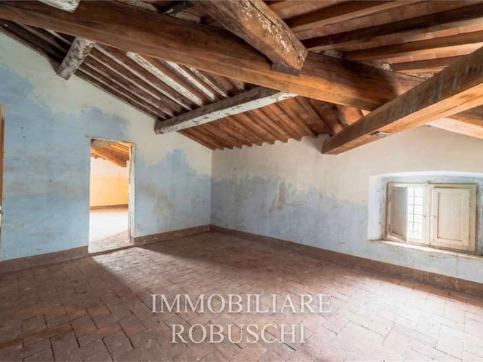Appartamento con 6 locali in vendita in piazza del mercato, Centro, Fauglia