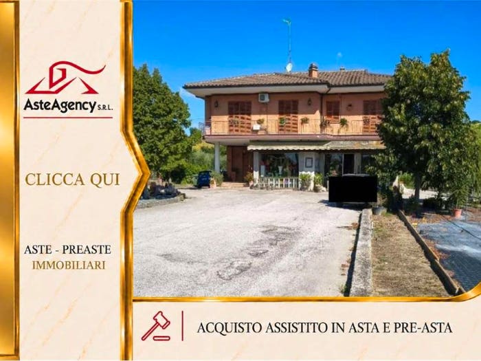 Appartamento con 5 locali in vendita in Via Faleriense Est, Piane Di Montegiorgio, Montegiorgio