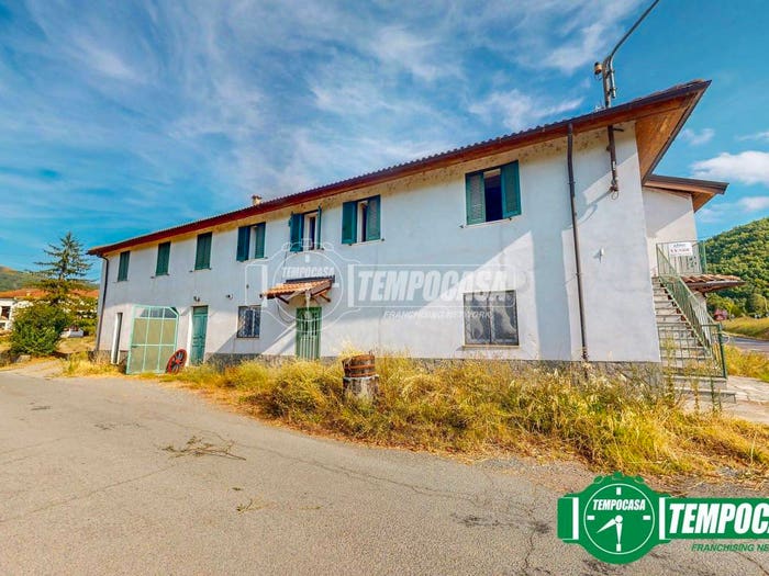 Casa con 6 locali in vendita in SP, Cartosio