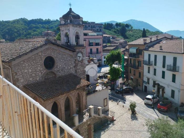 Appartamento con 5 locali in vendita in Piazza San Rocco, Olevano Romano