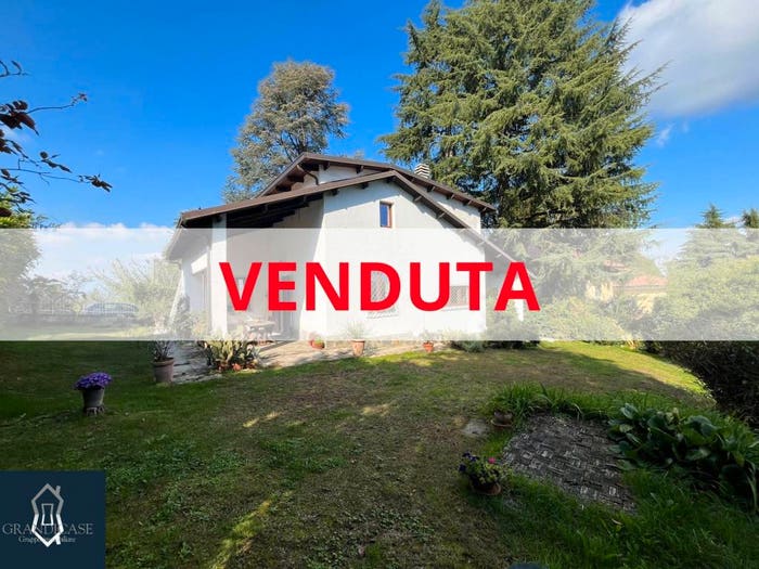 Casa con 6 locali in vendita in Strada Rossina, San Genesio, Castagneto Po
