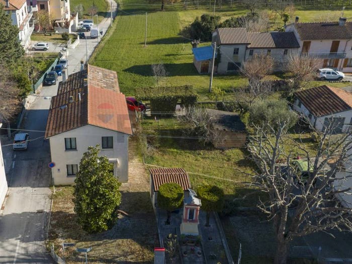 Casa con 6 locali in vendita in Via B Gigli, Osteria, Serra de' Conti