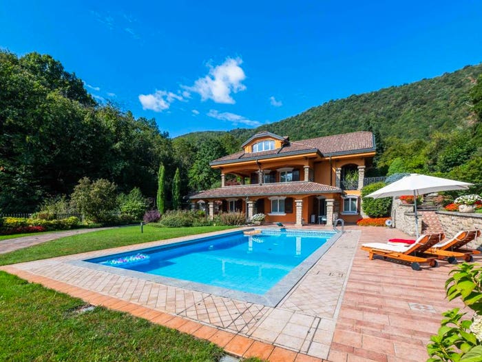 Casa con 6 locali in vendita in Via Gustinelli, Centro, Alzano Lombardo