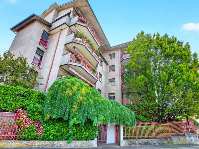 Appartamento trilocale in vendita in Via Cesare Battisti, Vedano al Lambro