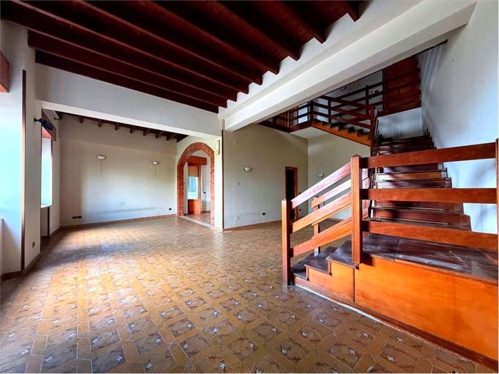 Appartamento con 6 locali in vendita in Via Vittorio Emanuele, Centro, Altofonte